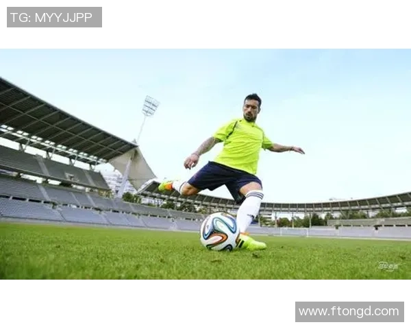 如何给足球明星写信表达你的崇拜与支持技巧分享