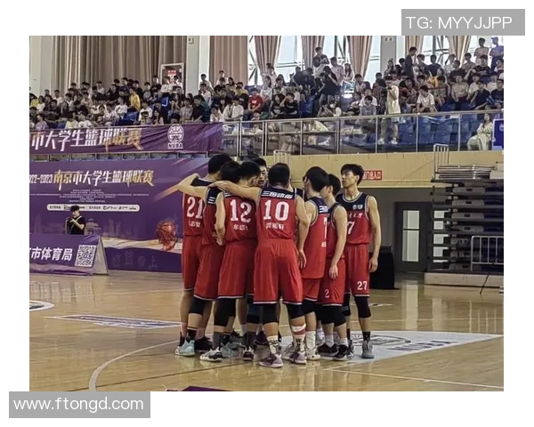 杭州篮球队荣登全国篮球战术排行榜第七名展现强大实力与团队协作 杭州篮球队荣登全国篮球战术排行榜第七名展现强大实力与团队协作